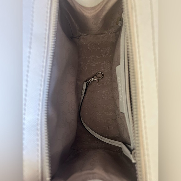 Michael Kors Selma Saffiano Leather Mini Messenger Bag In Black And White - Picture 7 of 10